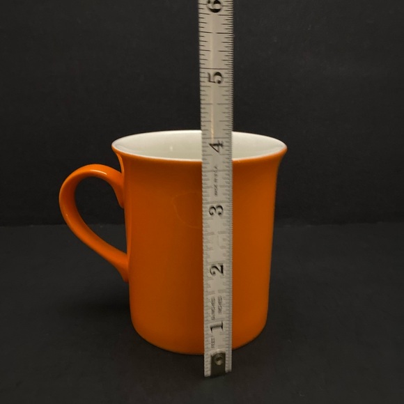 Villeroy and Boch orange mug - Picture 9 of 11